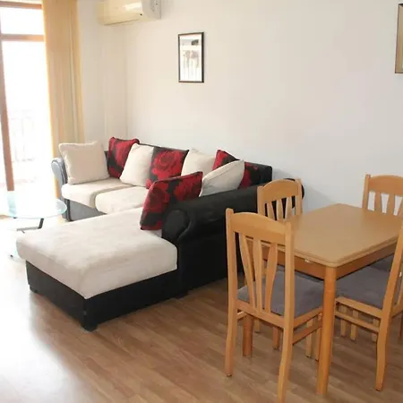 2 Bedroom Apartment At 4 Star Vineyards Spa Resort *